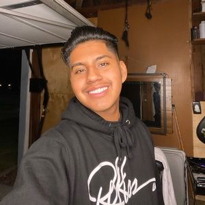 Meet your Posher, Edgar